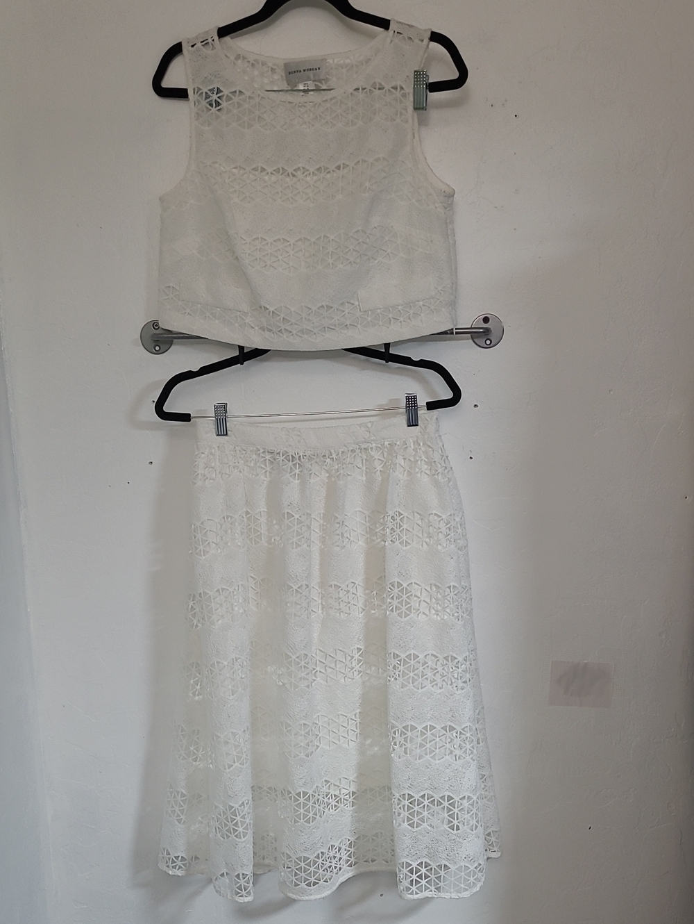 Donna Morgan 2 Piece Skirt Set